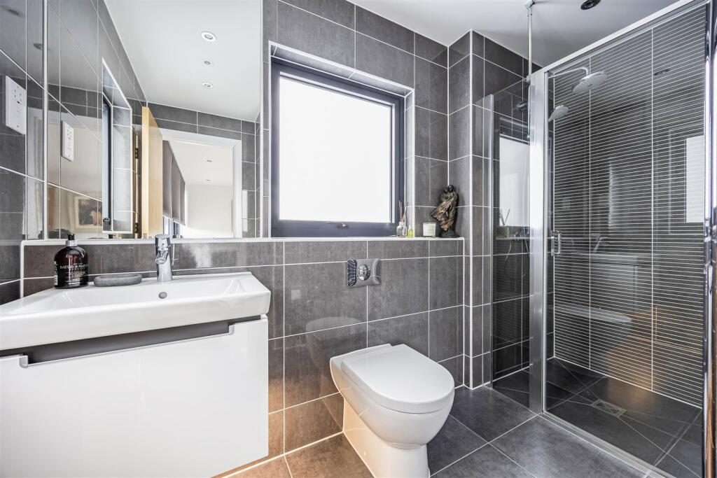 Thumbnail 16