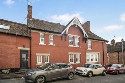 Property on Grove Street, OX12 7AA