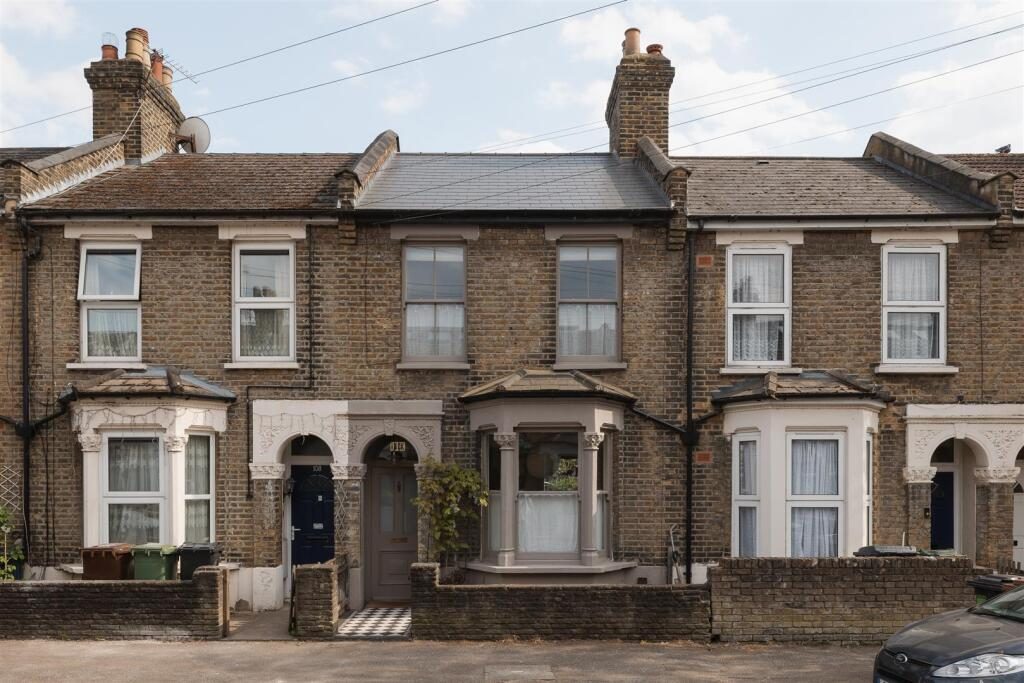 Terraced House