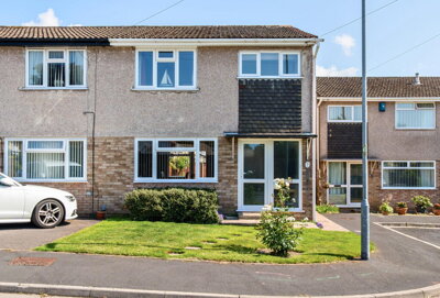 Property on Hunters Close, BS15 3EY
