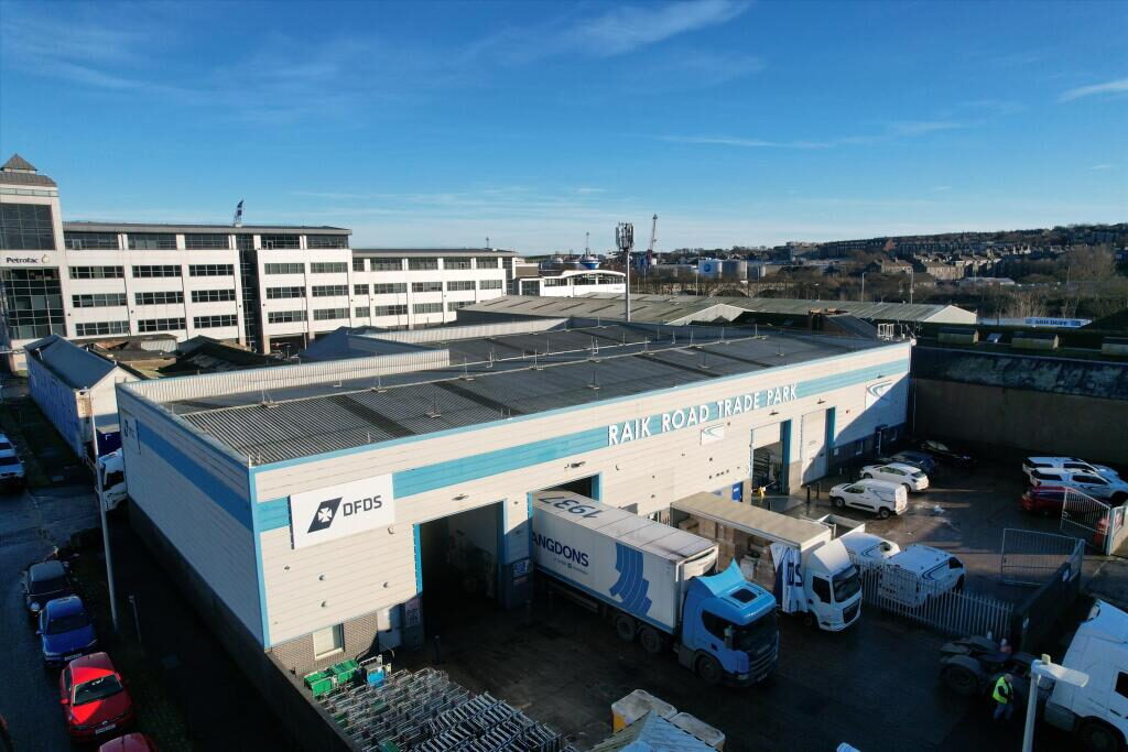 Distribution Warehouse