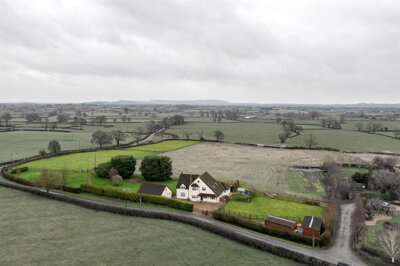 Property on LL13 9RT