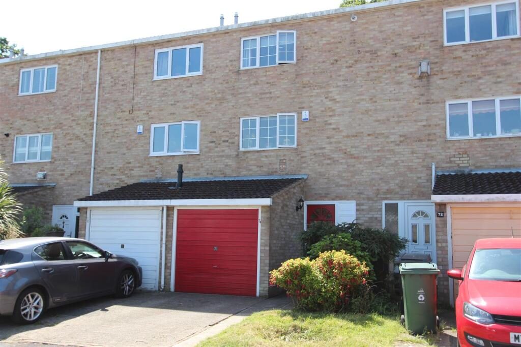 Property main image