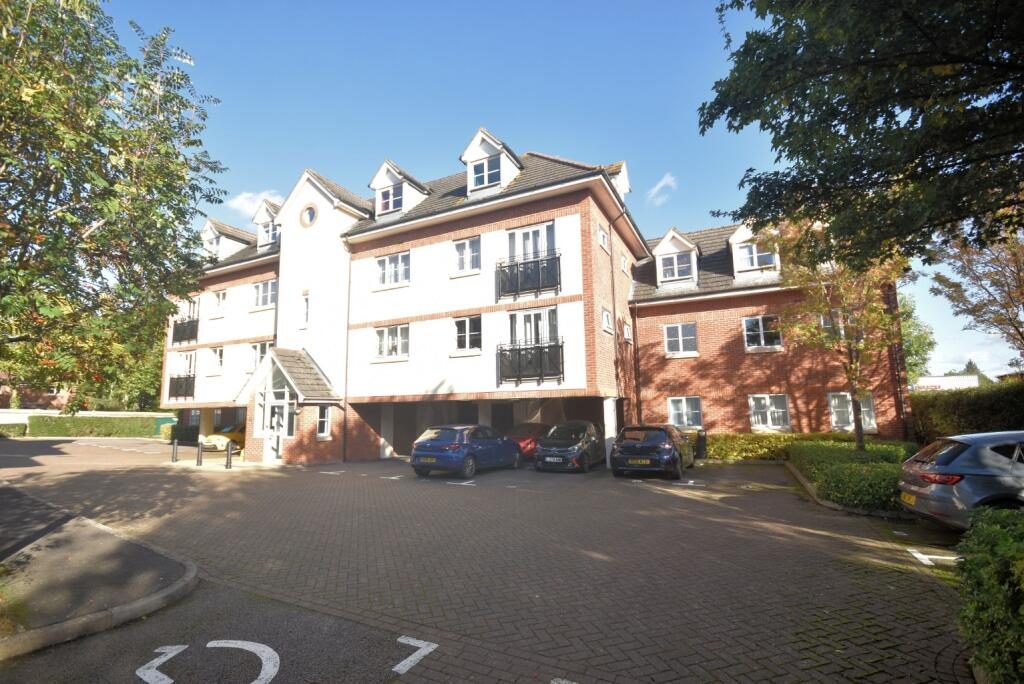 Property main image