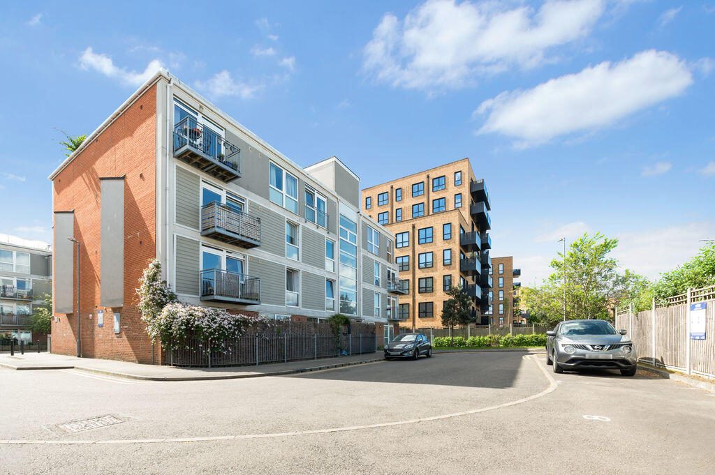 Property main image