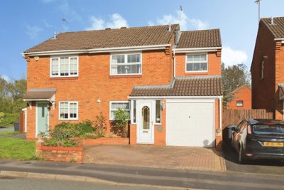 Property on Melrose Drive, WV6 7XQ