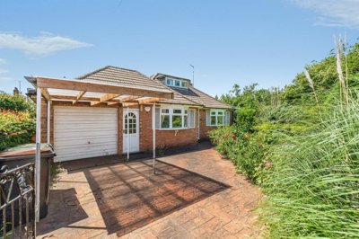Property on Beaconsfield Place, NN10 0AL