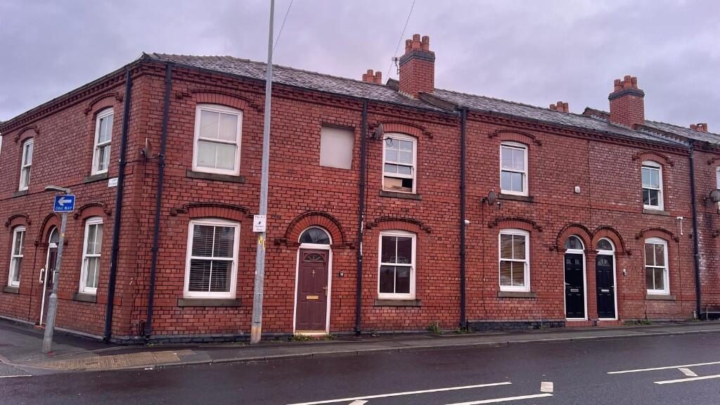 Terraced House