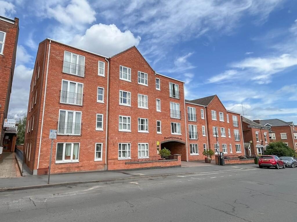 Property main image