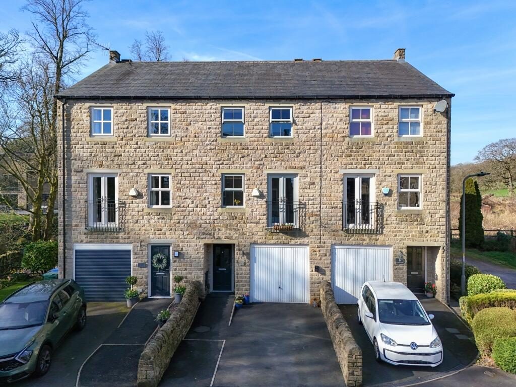Terraced House