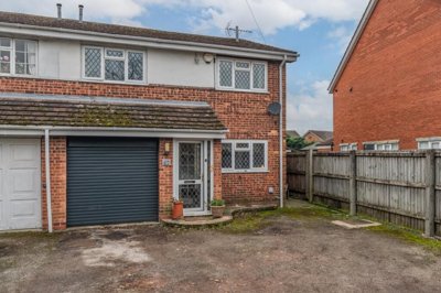 Property on Stratford Road, B94 6QT