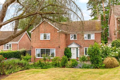 Property on Conifer Crest, RG14 6RS