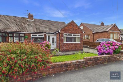 Property on Mersey Road, WN5 8NY