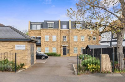 Property on Croydon Road, SM6 7LQ