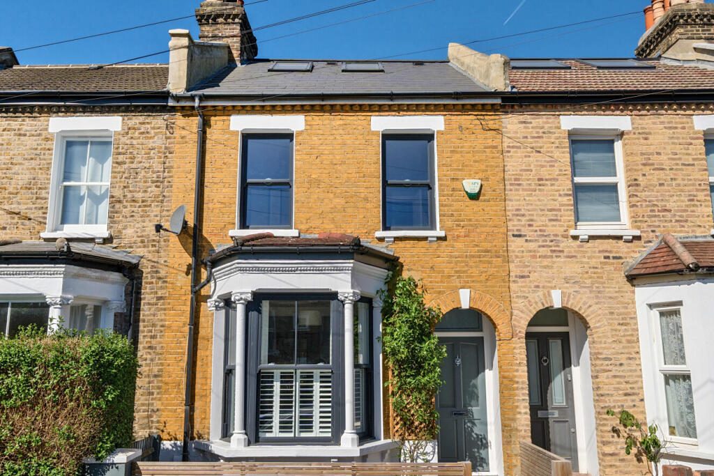 Terraced House