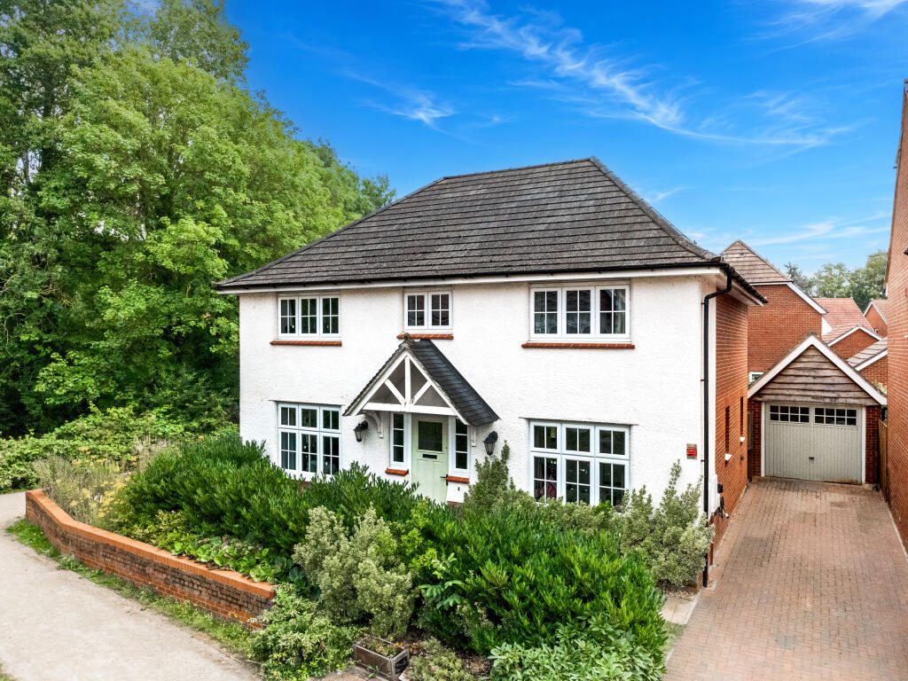Property main image