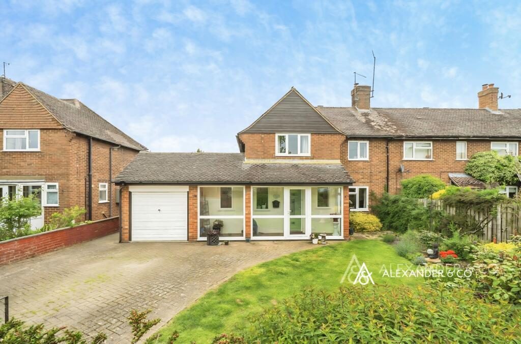 Terraced House