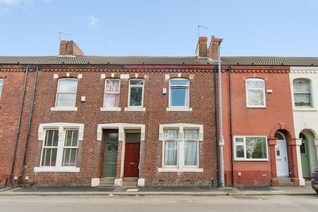 Terraced House