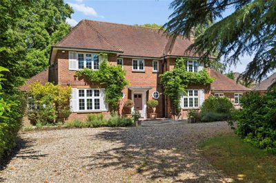 Property on Hervines Road, HP6 5HS