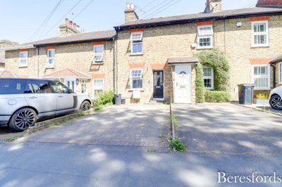 Property on Crescent Road, CM14 5JB