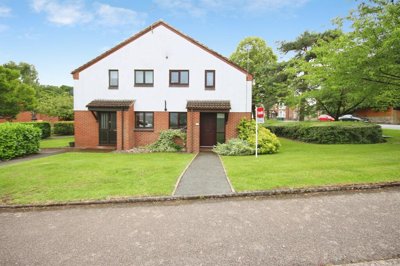 Property on Spring Pool, CV34 4UP