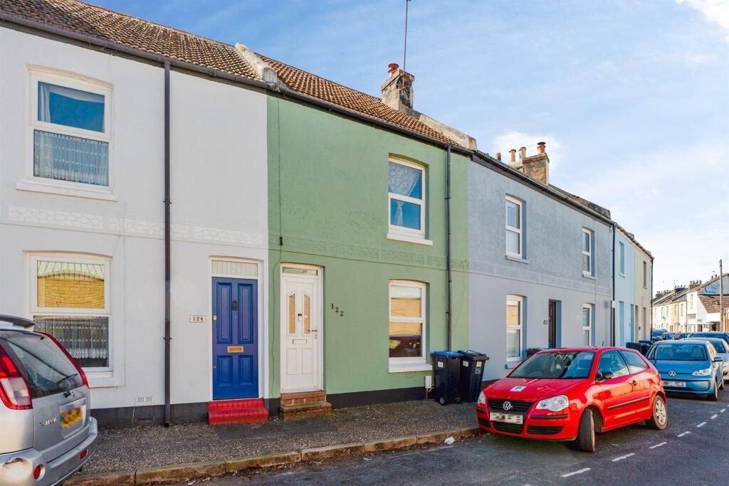 Terraced House