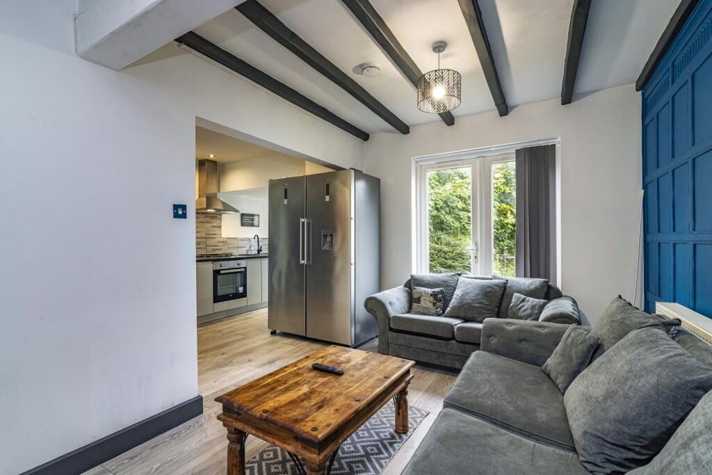 Terraced House