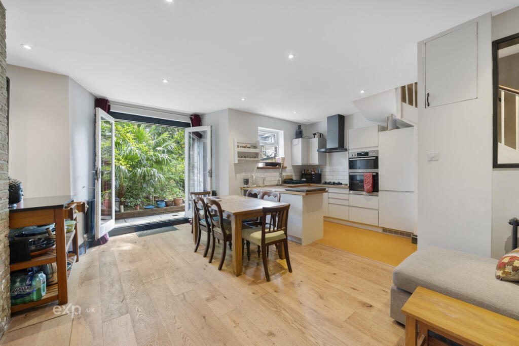Maisonette