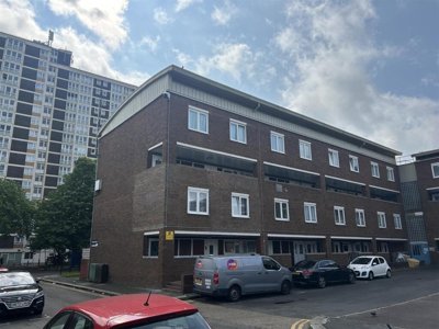 Property on Waverley Road, N17 0PX