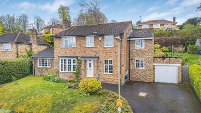 Property on Goodyers, GU34 2SH