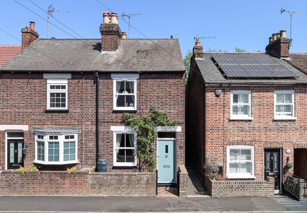 Terraced House