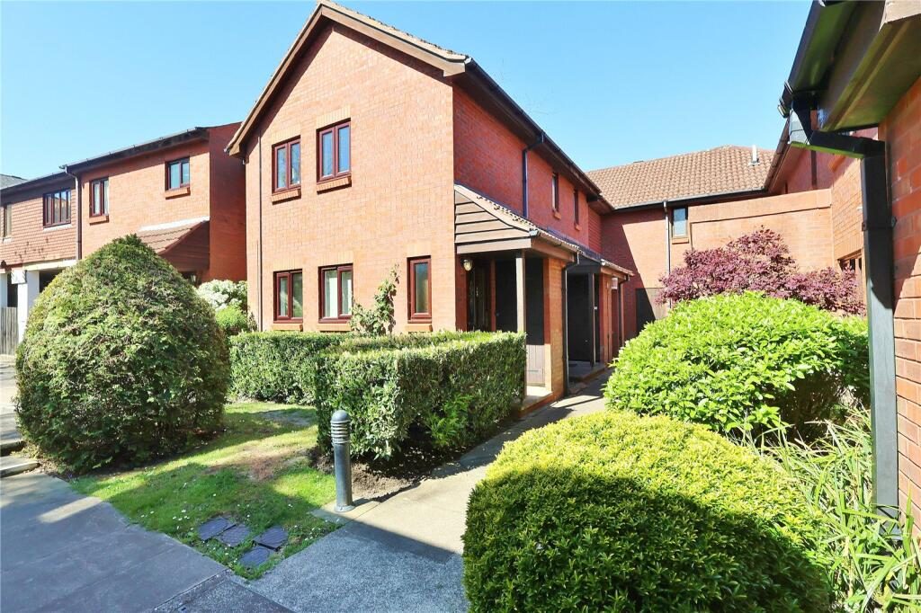 Property main image