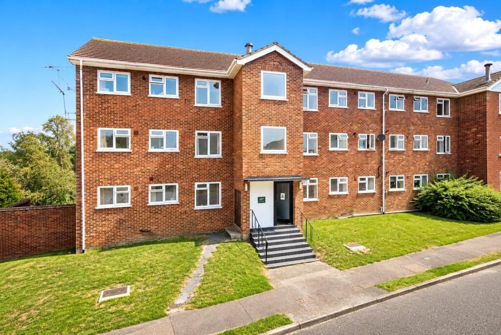 Property main image