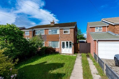 Property on Park Road, L37 6EN