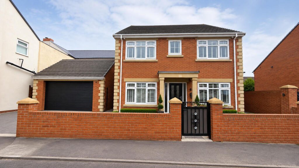 Property main image