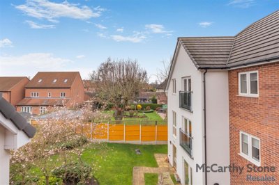 Property on Nottingham Road, NG15 7QE