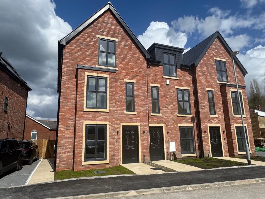 Terraced House
