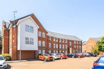 Property on Florey Gardens, HP20 1RW
