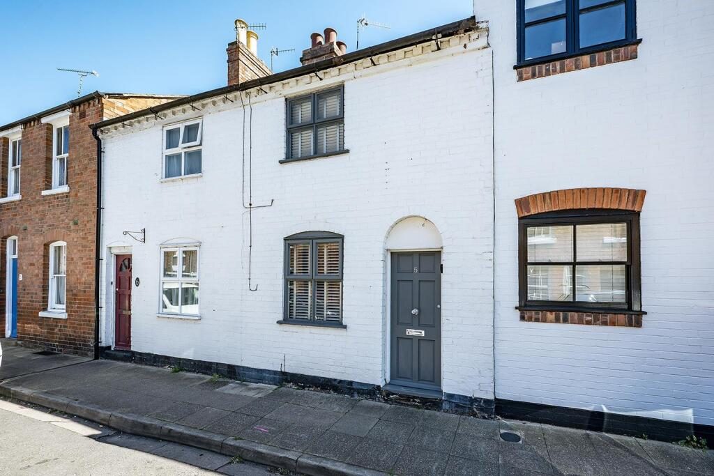 Terraced House