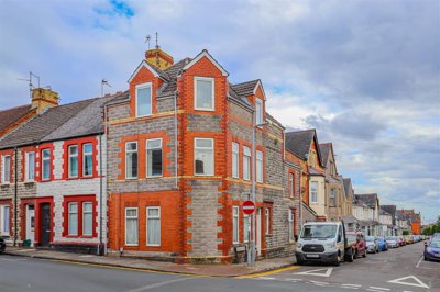 Property on Woodlands Road, CF62 8EB