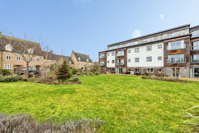 Property on Buttercross Lane, OX28 4DZ