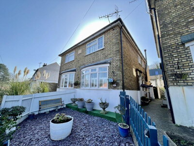 Property on Boundary Road, HP10 9QN