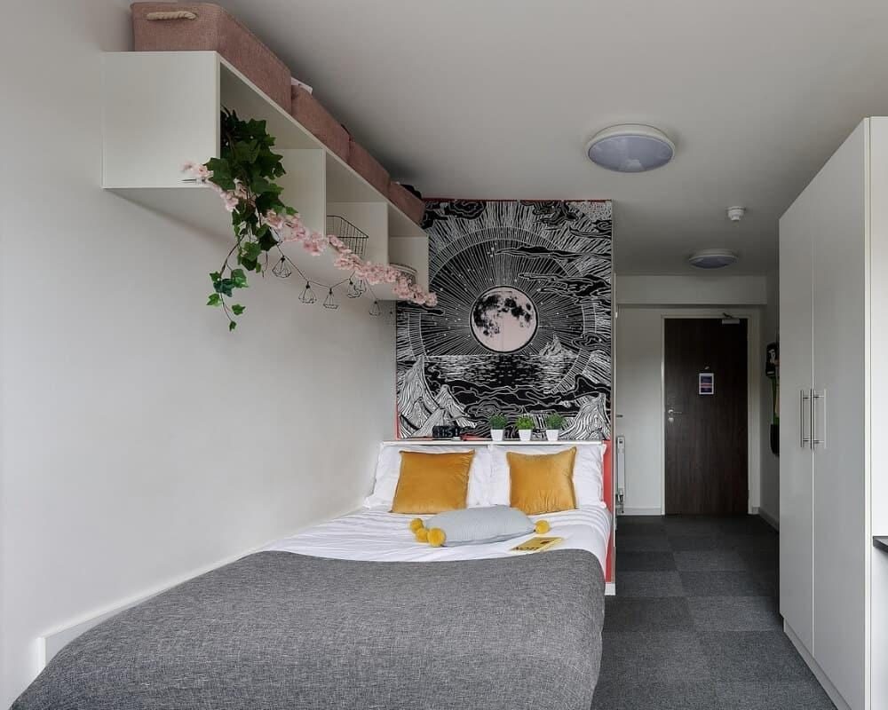 Flat