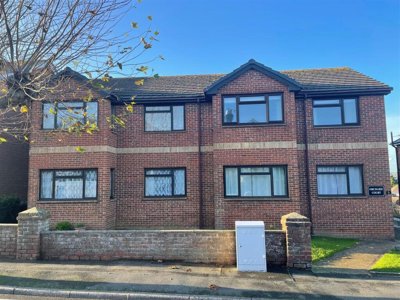 Property on Wilton Park Road, PO37 7BU