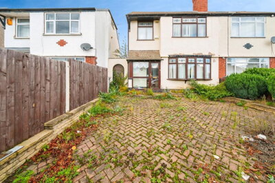 Property on Hoylake Road, CH46 6DF