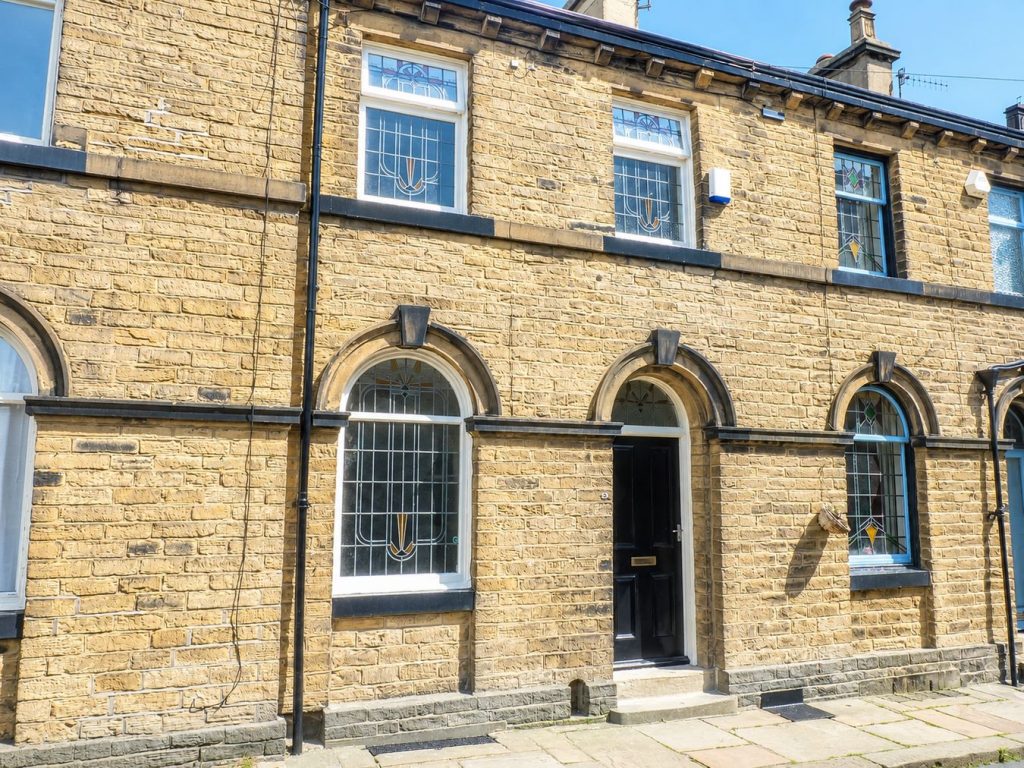 Property main image