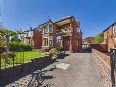 Property on West Park Drive, FY3 9LW