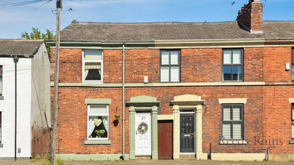 Terraced House