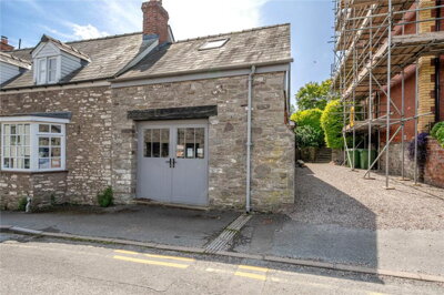 Property on Bear Street, HR3 5AN