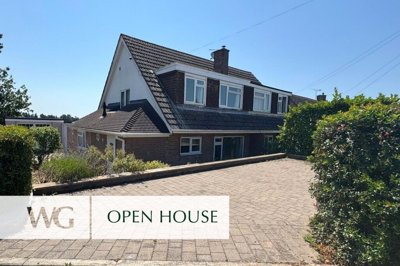 Property on EX2 6JG